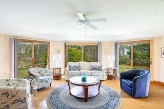 18 Fox Lane, Falmouth, MA 02540