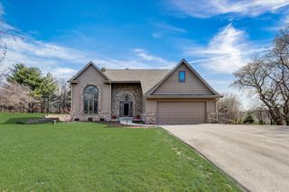 218 North Taliesin ROAD, Wales, WI 53183