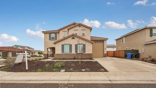 2775 Pink Muhly Dr, Manteca, CA 95337