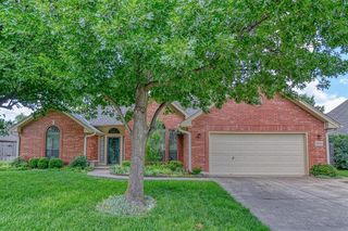 2504 Lauriston Dr, Norman, OK 73072