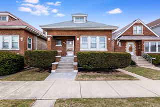 6053 S  Major Ave, Chicago, IL 60638