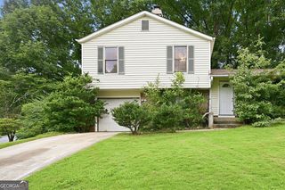 5327 Timor Trl, Lithonia, GA 30038
