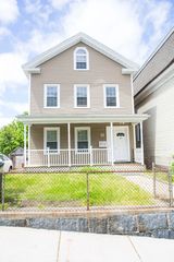 21 Alpine St #2, Roxbury, MA 02119