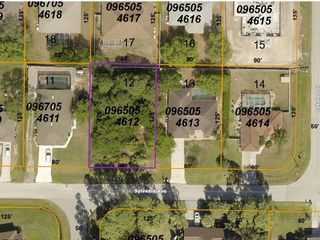 Sylvania Ave #12, North Pt, FL 34286