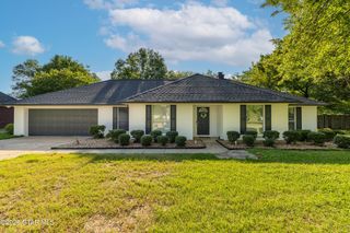 107 Mimosa Dr, Starkville, MS 39759