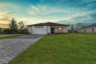 4110 NE 19th Place Cpe, Coral, FL 33909