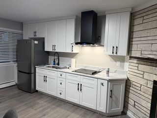 8 Paul Dr, Mastic, NY 11950