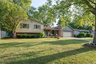 4395 Regency Rd, Swartz Creek, MI 48473