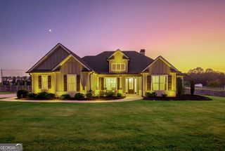 155 Graceton Farms Dr, Senoia, GA 30276
