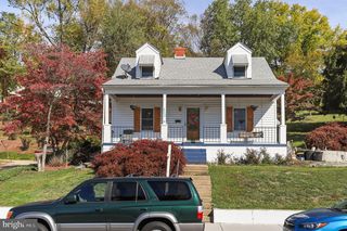 425 W  B St, Brunswick, MD 21716