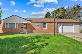 2234 25th Ave, Melrose Park, IL 60164