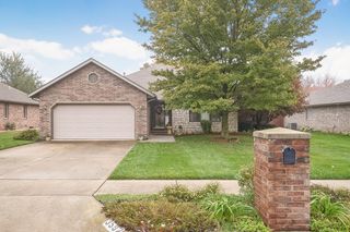 3592 S  Swan Ave, Springfield, MO 65807