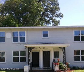 3168 Belden Cir, Jacksonville, FL 32207