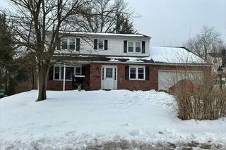 3032 Susquehanna Rd, Roslyn, PA 19001