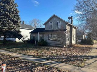 212 E  Eliza St, Schoolcraft, MI 49087