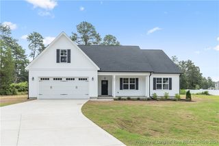 204 Rocking Canal Pl, Erwin, NC 28339