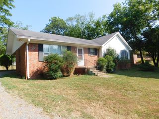 818 Cedar Springs Rd, Athens, TN 37303