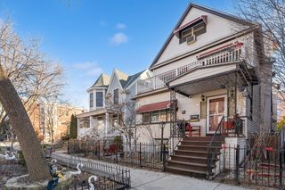 1907 W  Cuyler Ave, Chicago, IL 60613