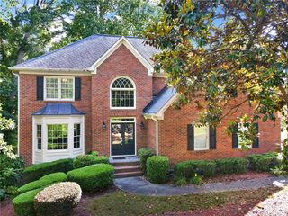 637 Braidwood Dr, Acworth, GA 30101