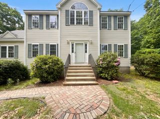 14 Smith Rd, Sutton, MA 01590