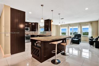 215 SE 3rd Ave #501C, Hallandale Beach, FL 33009