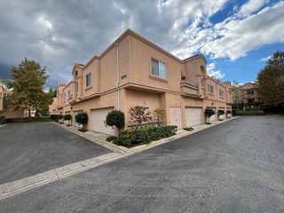 25124 Steinbeck Ave #F, Stevenson Ranch, CA 91381