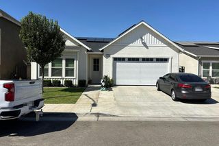 5953 E  Truman Ave, Fresno, CA 93727