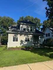 904 S  Perry St, Attica, IN 47918