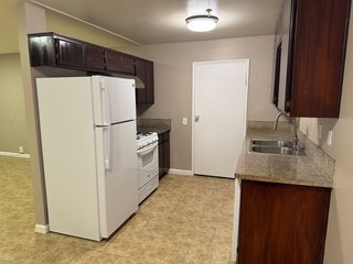 16645 Valencia Ave #2A, Fontana, CA 92335