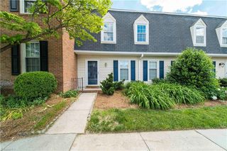 3920 E  Valley Ct #B, Winston Salem, NC 27106
