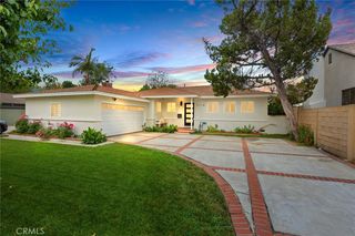7119 Andasol Ave, Van Nuys, CA 91406