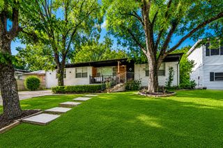 408 Ruby Rd, Grand Prairie, TX 75050