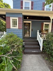 24 Elliot Ter #24, Newton Upper Falls, MA 02464