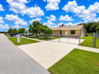 8874 ELDORADO Drive, Pahokee, FL 33476