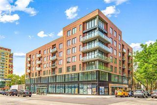 42-80 Main Street #5H, Flushing, NY 11355