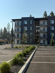 3250 S  Southeast Blvd #ee1d32bf4, Spokane, WA 99223