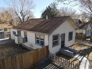 1864 Saniger Ln, Bishop, CA 93514