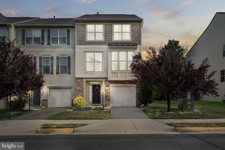 42632 Galbraith Sq, Ashburn, VA 20148