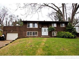 1828 Walter St, Saint Paul, MN 55109