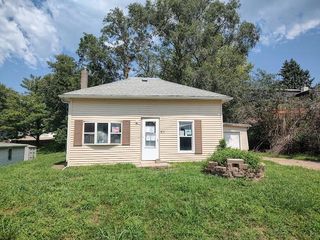 817 Maple St, Missouri Valley, IA 51555
