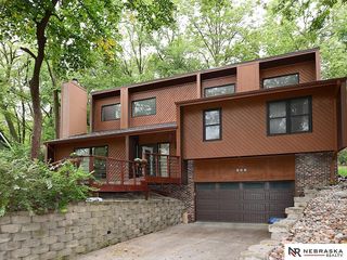 808 Kohl Rd, Bellevue, NE 68005