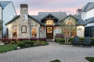 4623 W  Amherst Ave, Dallas, TX 75209