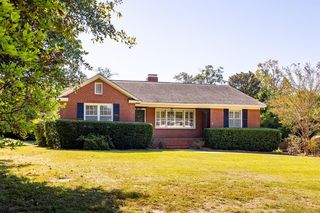 2500 Country Club Rd, Columbus, GA 31906