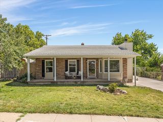 396 E  700 S, Farmington, UT 84014