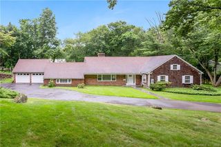 88 Indian Hill Rd, Stamford, CT 06902