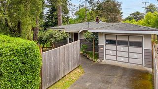 6165 Walnut Dr, Eureka, CA 95503