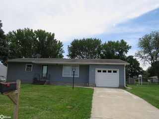 13 4th Ave SE, Pocahontas, IA 50574