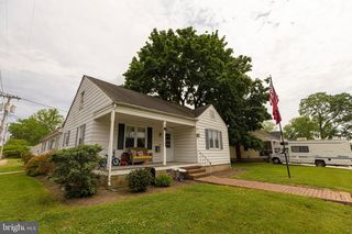 203 W  North St, Smyrna, DE 19977
