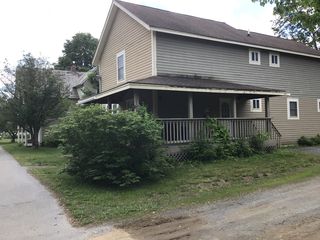 1860 Hartford Ave, Wilder, VT 05088