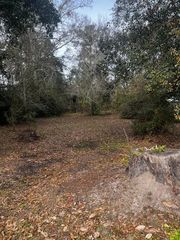 112 Robin Hood Dr, Covington, LA 70433